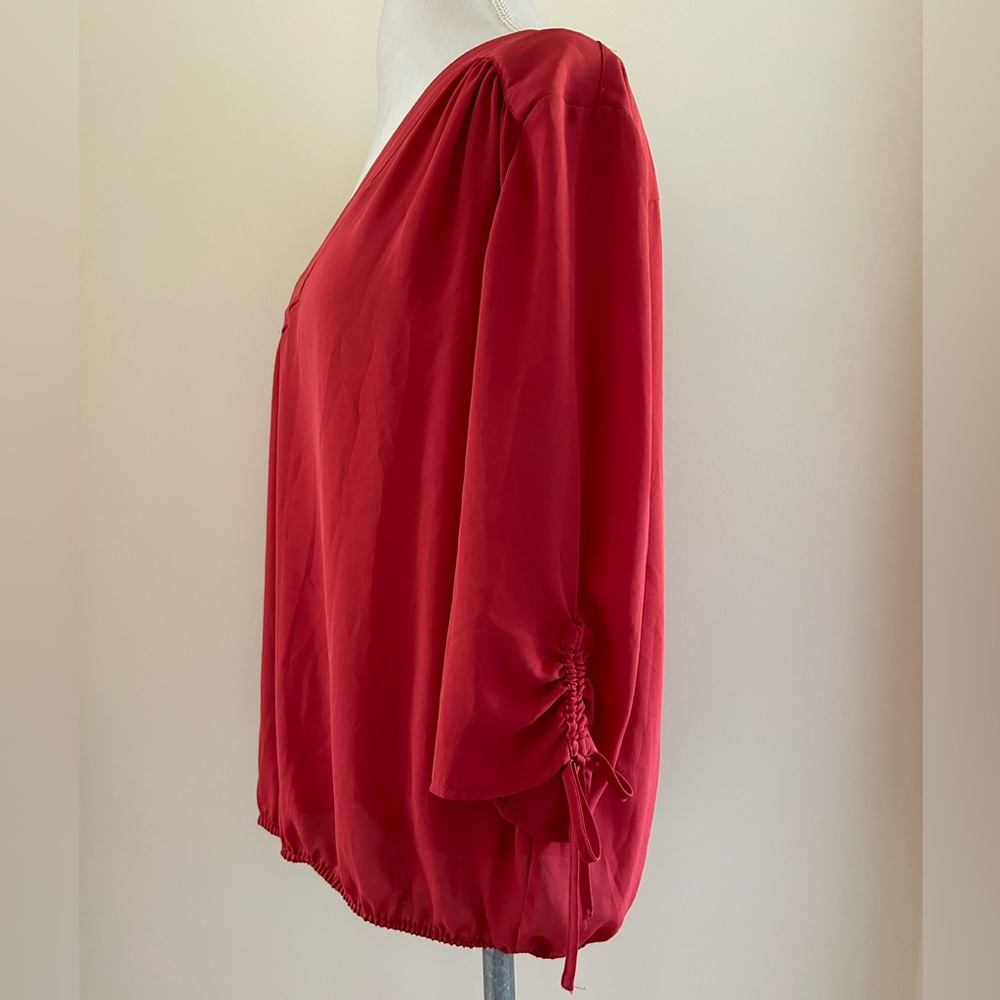 Pretty Dark Rust Colored Blouse - image 4